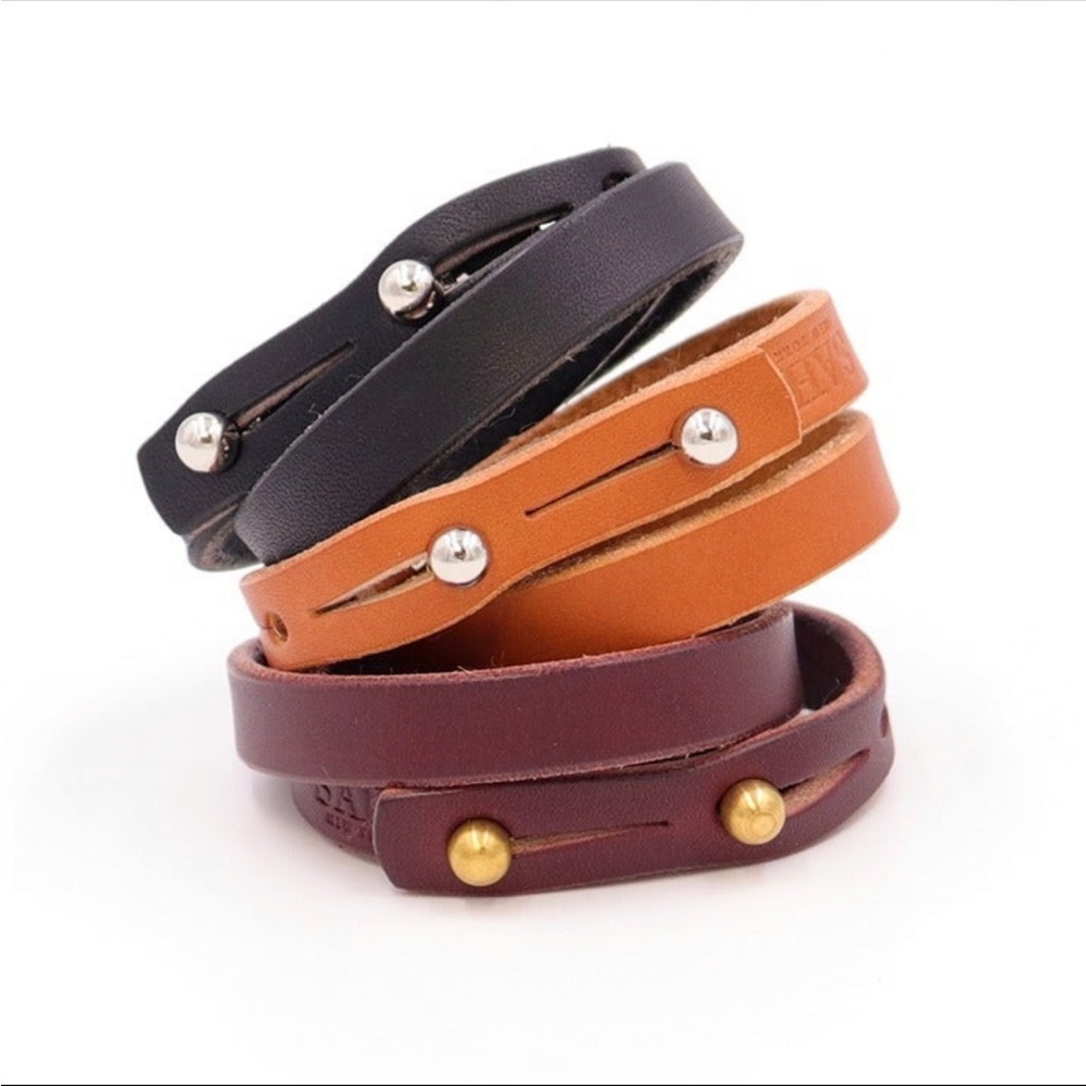 Self guard handmade leather bracelet